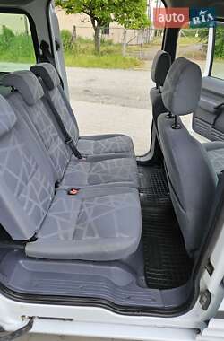 Минивэн Ford Tourneo Connect 2011 в 