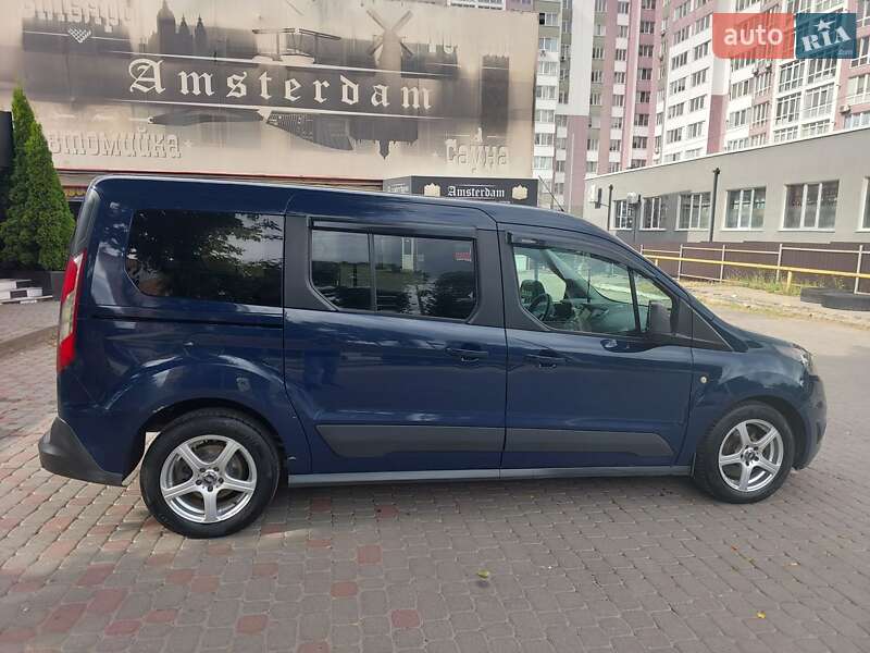 Минивэн Ford Tourneo Connect 2015 в Хмельницком