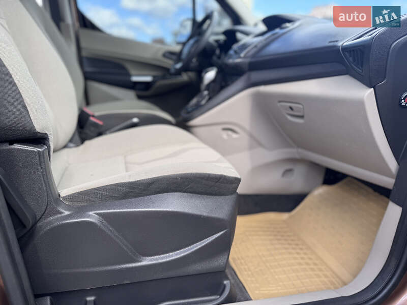 Мінівен Ford Tourneo Connect 2014 в Києві фото 28 Мінівен Ford Tourneo Connect 2014 в Києві