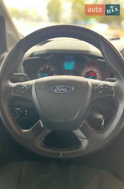 Мінівен Ford Tourneo Connect 2017 в 