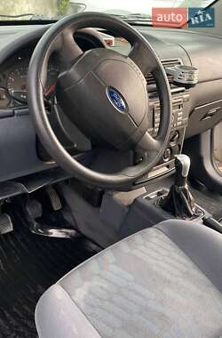Мінівен Ford Tourneo Connect 2006 в 