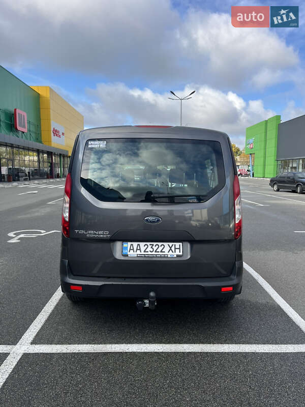 Минивэн Ford Tourneo Connect 2019 в Киеве фото 7 Минивэн Ford Tourneo Connect 2019 в Киеве
