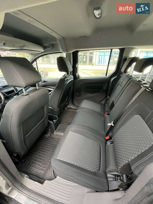 Минивэн Ford Tourneo Connect 2019 в Киеве фото 14 Минивэн Ford Tourneo Connect 2019 в Киеве