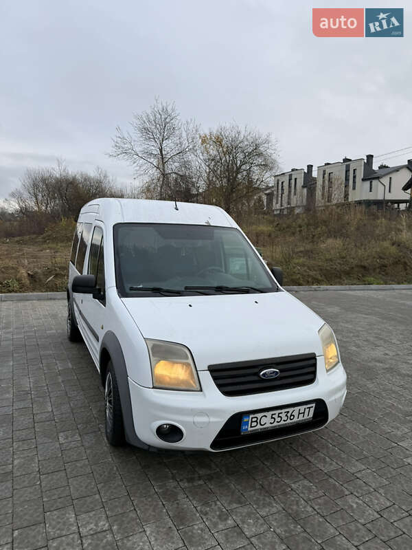 Мінівен Ford Tourneo Connect 2010 в Львові фото 3 Мінівен Ford Tourneo Connect 2010 в Львові
