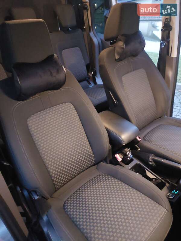 Мінівен Ford Tourneo Connect 2018 в Львові