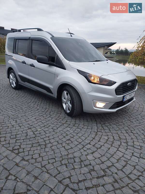 Мінівен Ford Tourneo Connect 2018 в Львові