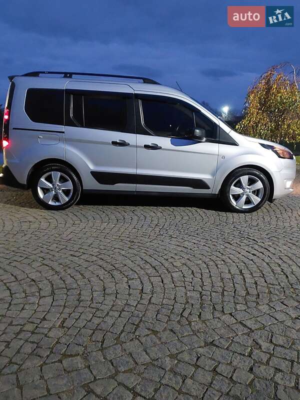 Мінівен Ford Tourneo Connect 2018 в Львові