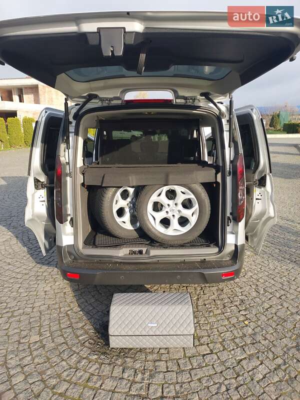 Мінівен Ford Tourneo Connect 2018 в Львові