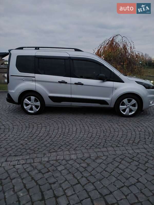 Мінівен Ford Tourneo Connect 2018 в Львові