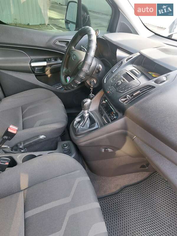 Мінівен Ford Tourneo Connect 2017 в Кропивницькому фото 17 Мінівен Ford Tourneo Connect 2017 в Кропивницькому