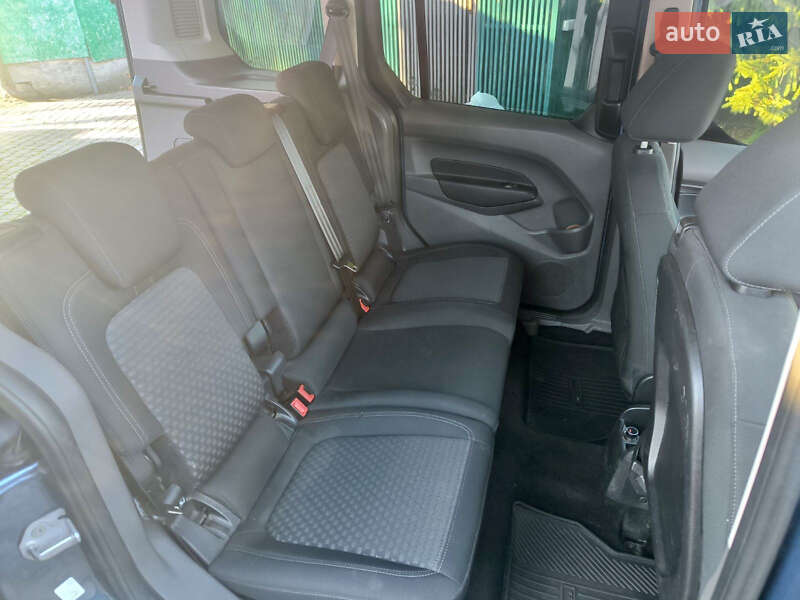 Минивэн Ford Tourneo Connect 2019 в Киеве