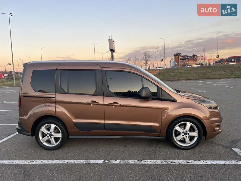 Минивэн Ford Tourneo Connect 2014 в Киеве