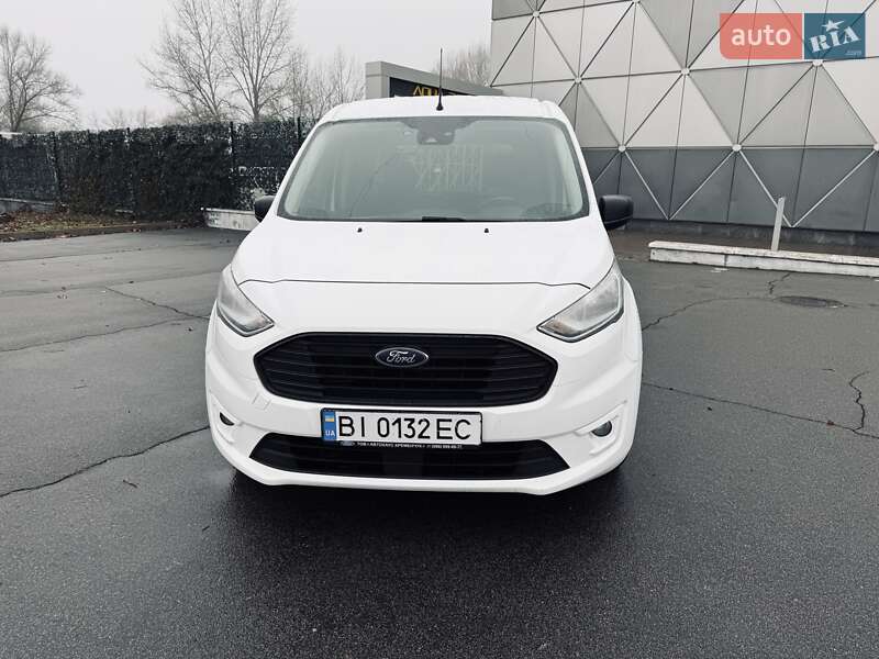 Минивэн Ford Tourneo Connect 2019 в Горишних Плавнях фото 8 Минивэн Ford Tourneo Connect 2019 в Горишних Плавнях