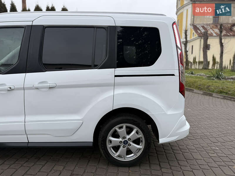 Мінівен Ford Tourneo Connect 2017 в Тернополі