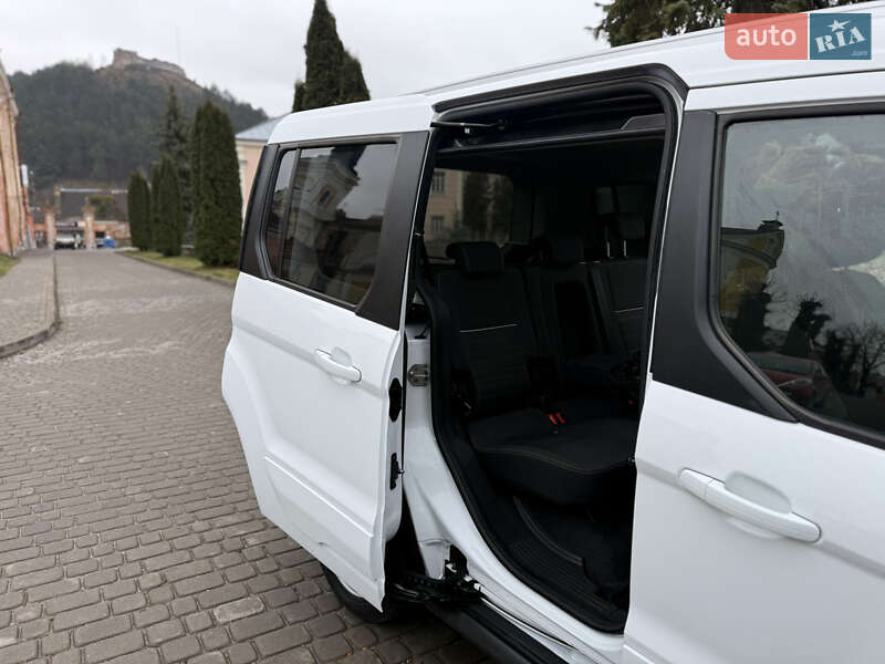 Мінівен Ford Tourneo Connect 2017 в Тернополі