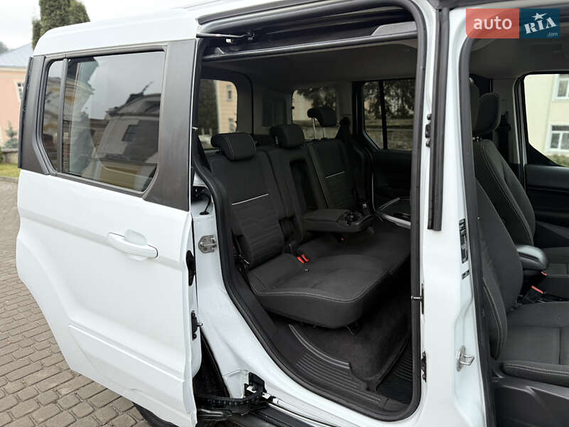 Мінівен Ford Tourneo Connect 2017 в Тернополі