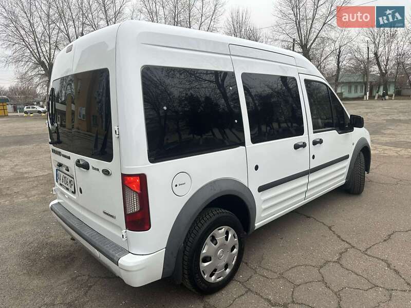 Минивэн Ford Tourneo Connect 2012 в Граденицах фото 5 Минивэн Ford Tourneo Connect 2012 в Граденицах