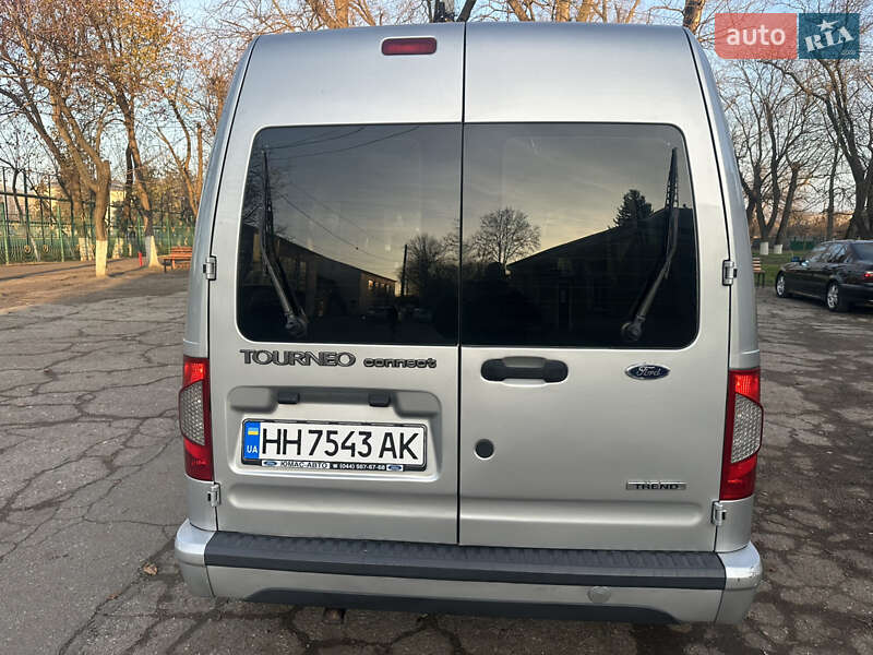 Мінівен Ford Tourneo Connect 2013 в Біляївці фото 4 Мінівен Ford Tourneo Connect 2013 в Біляївці