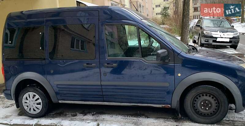 Мінівен Ford Tourneo Connect 2012 в Києві фото 12 Мінівен Ford Tourneo Connect 2012 в Києві