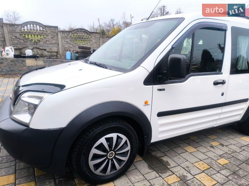 Минивэн Ford Tourneo Connect 2006 в Черновцах