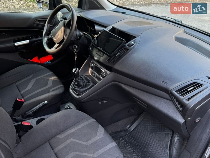 Минивэн Ford Tourneo Connect 2018 в Киеве