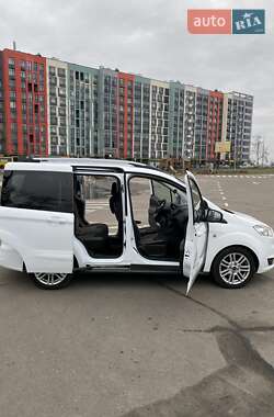 Микровэн Ford Tourneo Courier 2017 в 