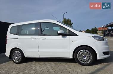 Мікровен Ford Tourneo Courier 2016 в Луцьку