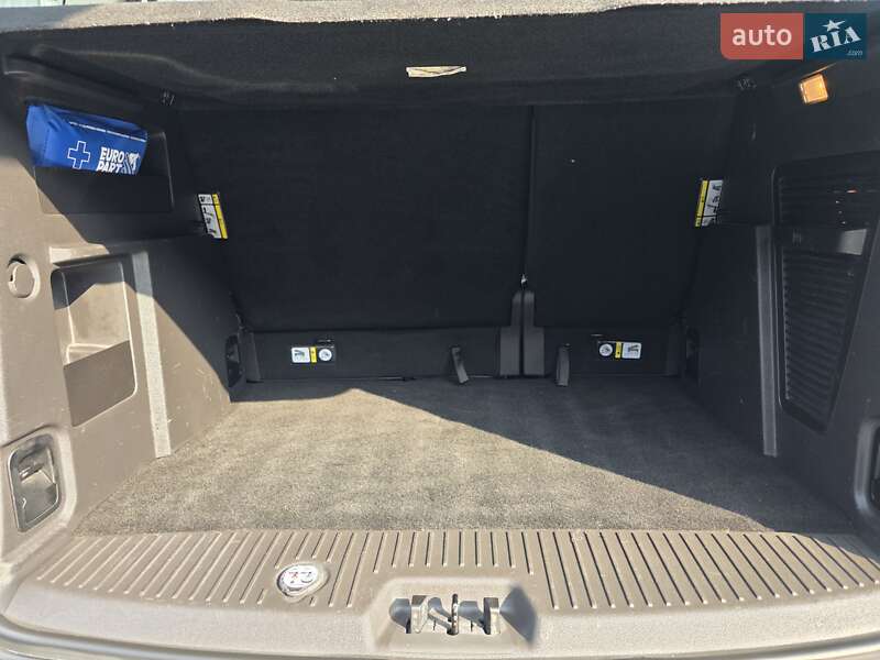 Мікровен Ford Tourneo Courier 2016 в Луцьку фото 28 Мікровен Ford Tourneo Courier 2016 в Луцьку