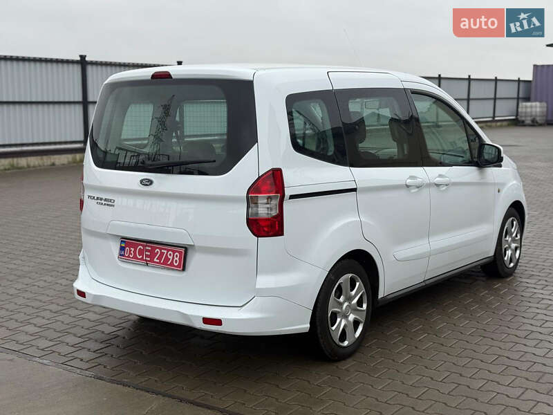 Микровэн Ford Tourneo Courier 2017 в Луцке