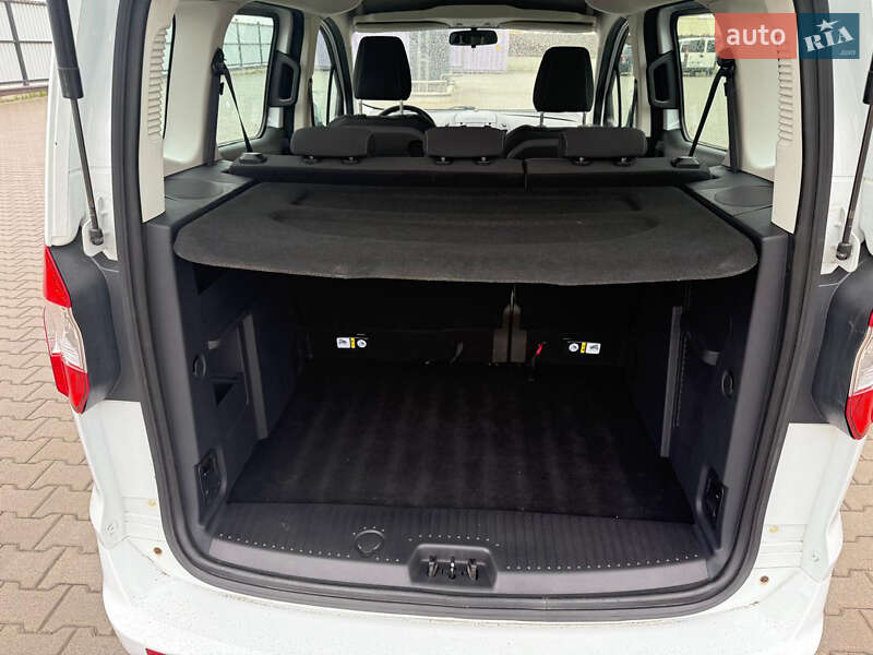Микровэн Ford Tourneo Courier 2017 в Луцке