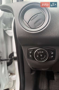 Микровэн Ford Tourneo Courier 2017 в 