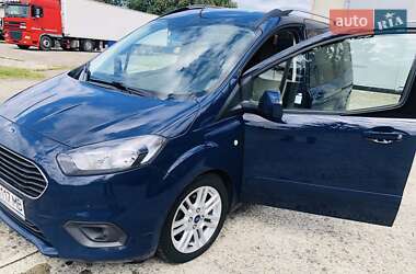 Минивэн Ford Tourneo Courier 2020 в 