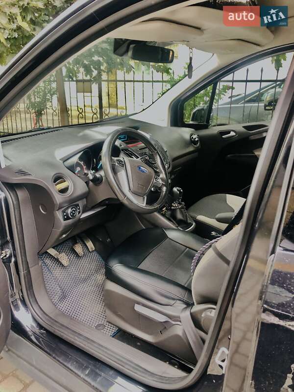 Микровэн Ford Tourneo Courier 2014 в Ивано-Франковске