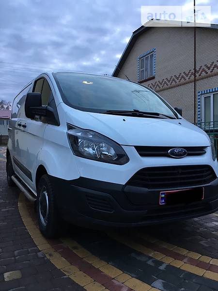 Грузопассажирский фургон Ford Tourneo Custom 2015 в Тернополе