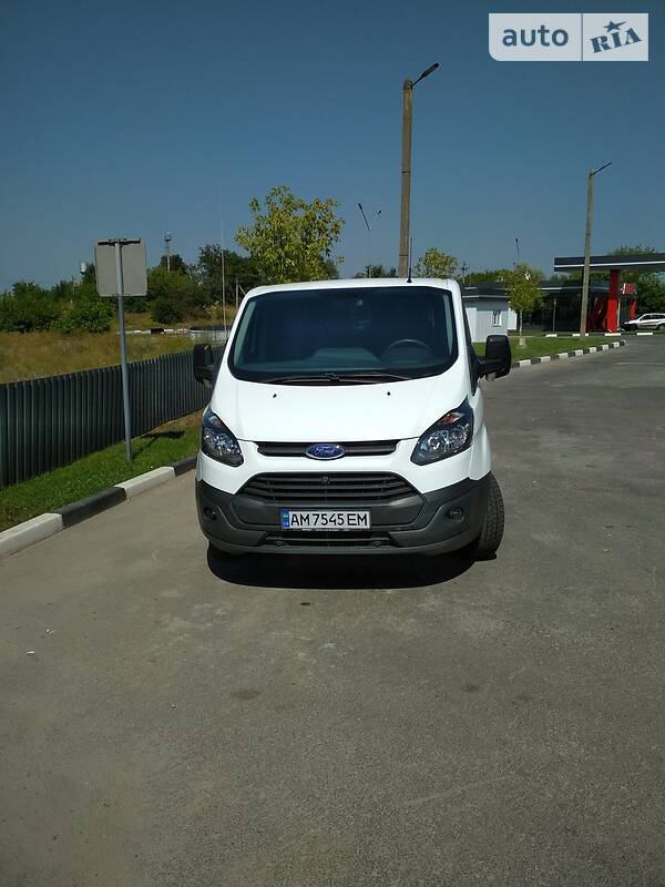 Мінівен Ford Tourneo Custom 2015 в Бердичеві