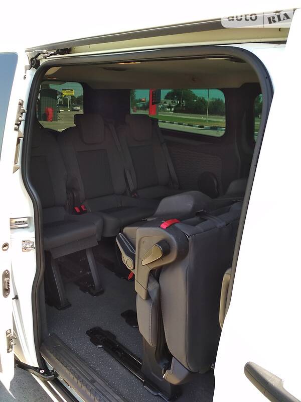 Мінівен Ford Tourneo Custom 2015 в Бердичеві