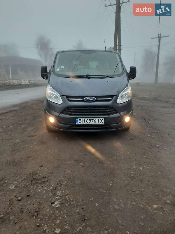 Мінівен Ford Tourneo Custom 2014 в Врадіївці