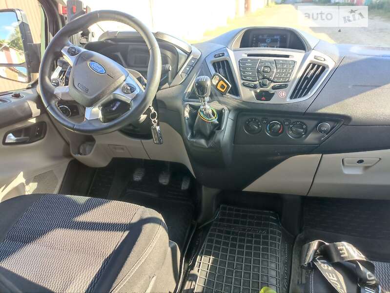Мінівен Ford Tourneo Custom 2013 в Новояворівську фото 23 Мінівен Ford Tourneo Custom 2013 в Новояворівську