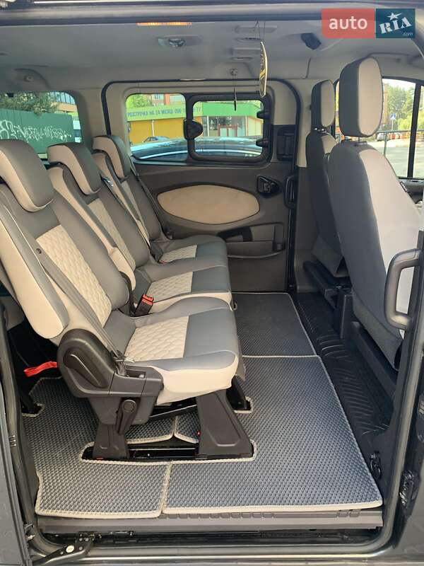 Минивэн Ford Tourneo Custom 2016 в Ирпене фото 10 Минивэн Ford Tourneo Custom 2016 в Ирпене