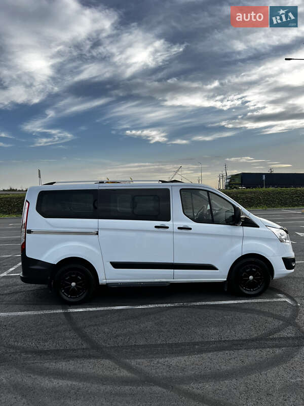 Мінівен Ford Tourneo Custom 2014 в Пустомитах