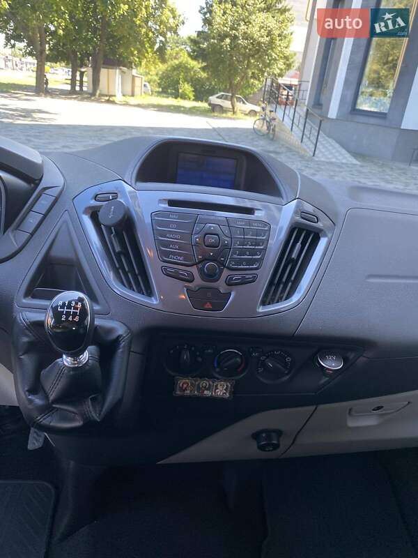 Мінівен Ford Tourneo Custom 2017 в Березному