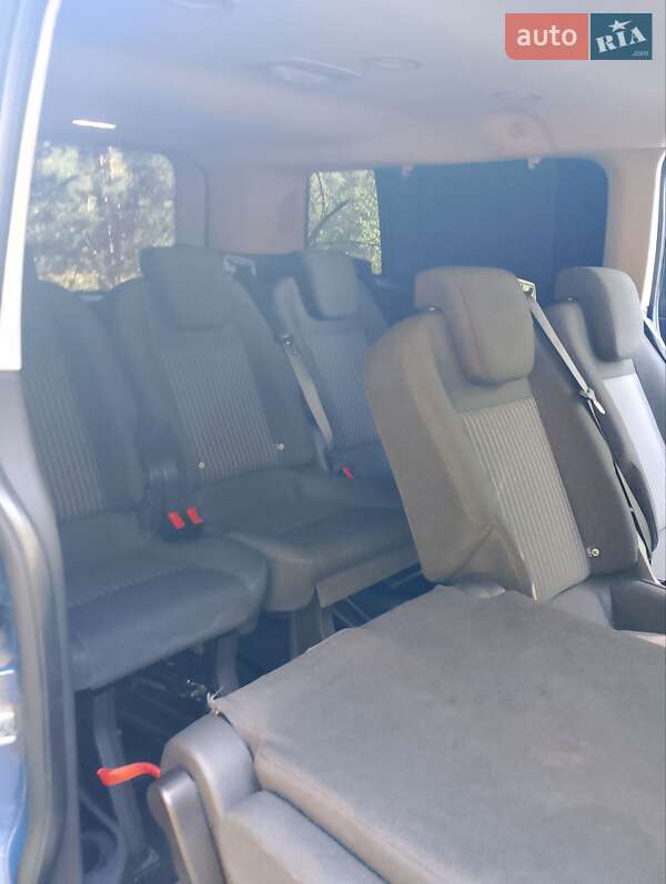 Минивэн Ford Tourneo Custom 2017 в Бородянке