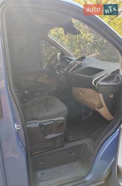 Мінівен Ford Tourneo Custom 2017 в 
