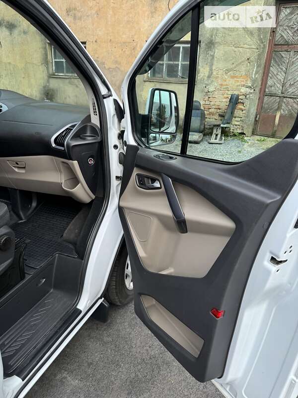 Минивэн Ford Tourneo Custom 2016 в Ровно