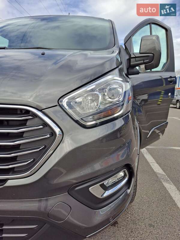 Минивэн Ford Tourneo Custom 2023 в Луцке