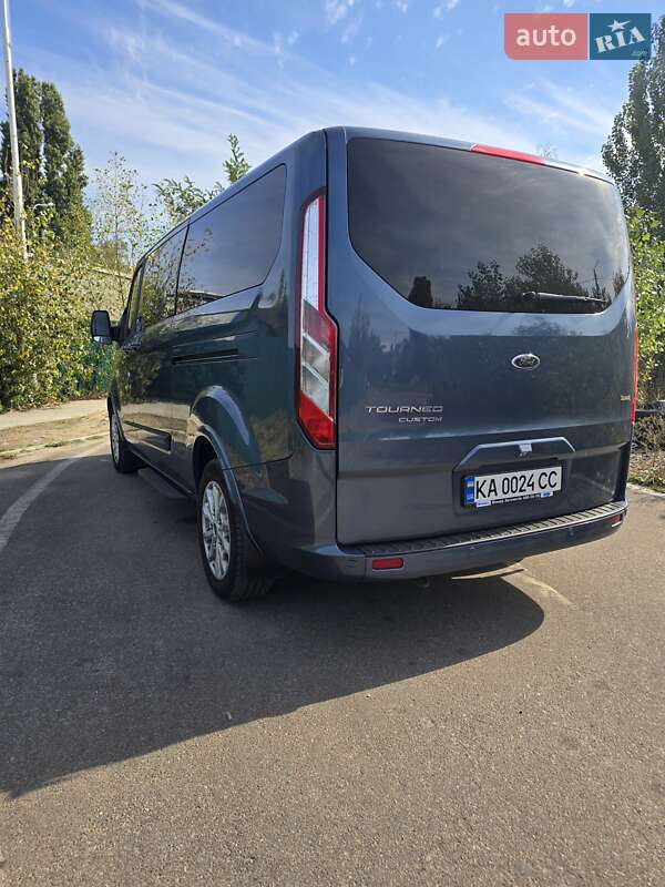 Мінівен Ford Tourneo Custom 2021 в Києві
