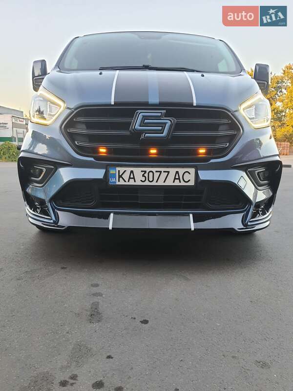 Мінівен Ford Tourneo Custom 2019 в Дніпрі