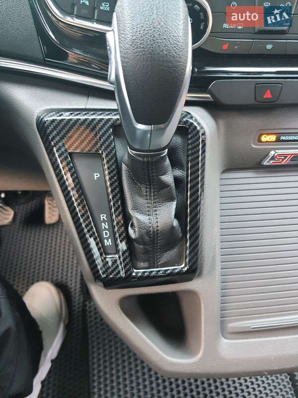 Мінівен Ford Tourneo Custom 2019 в Дніпрі