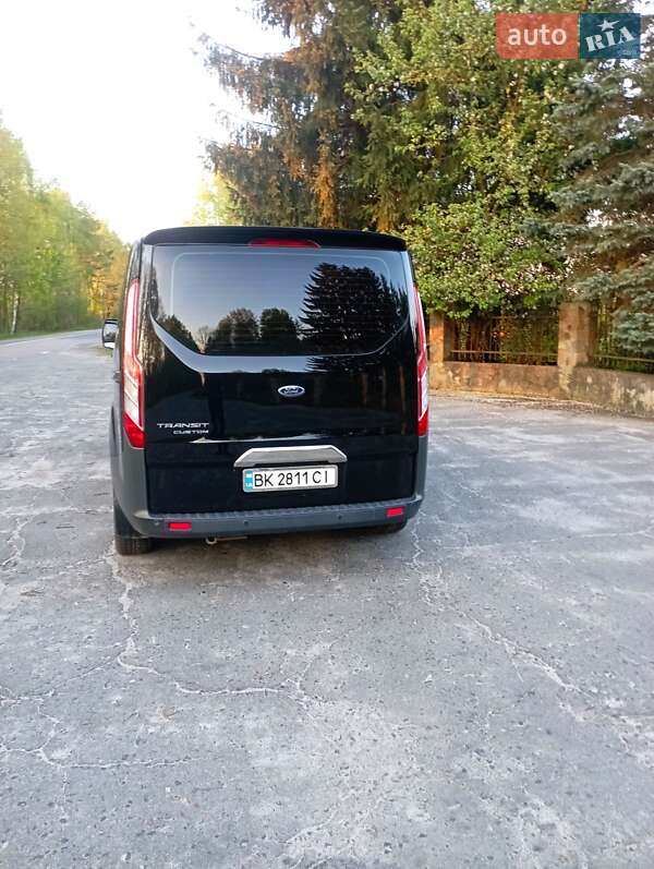 Мінівен Ford Tourneo Custom 2016 в Рокитному
