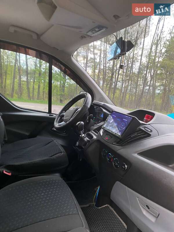 Мінівен Ford Tourneo Custom 2016 в Рокитному